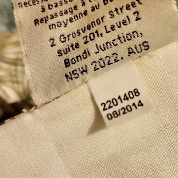 Pottery Barn Snowy Pine Bird 108โ Table Runner Pine Cones & Chickadees ๐ - Picture 5 of 5